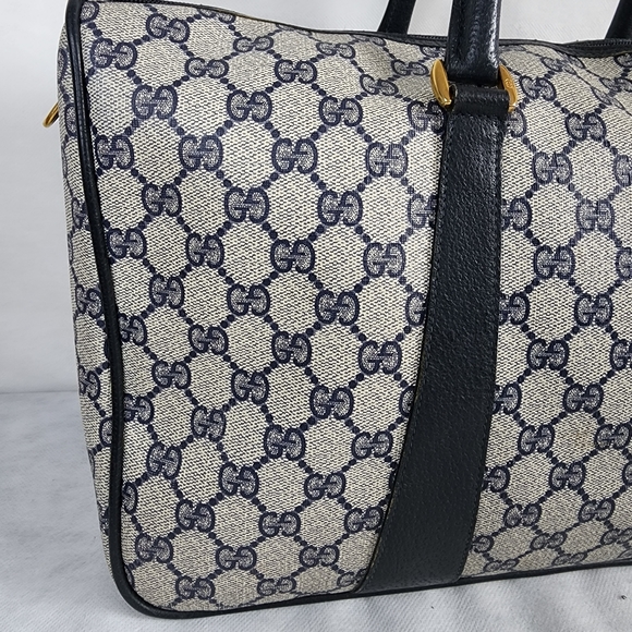 GUCCI GG Supreme Vintage Boston Bag - Picture 5 of 15